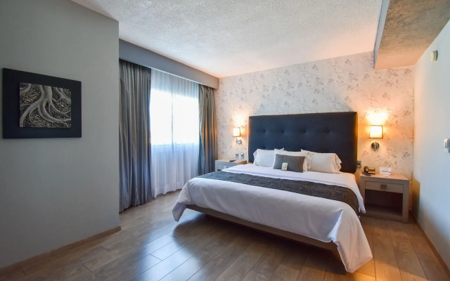 Plaza Diana Hotel