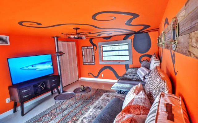 The Captain's Quarters