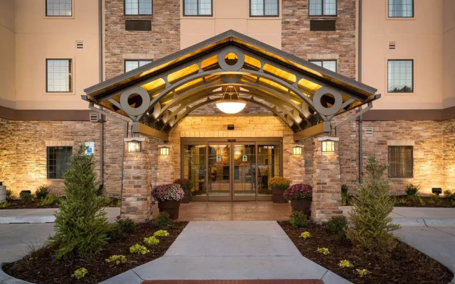 Staybridge Suites Omaha West