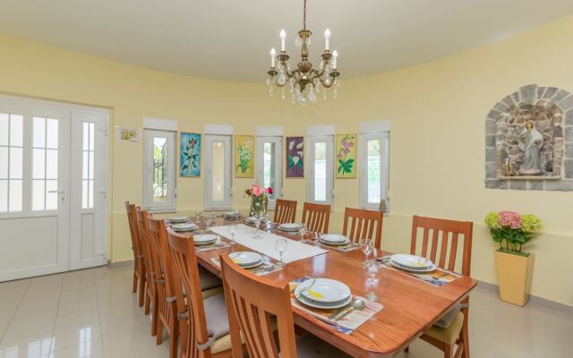 Holiday home Vila Rosales