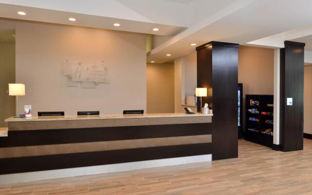 Holiday Inn Express & Suites Austin South by IHG