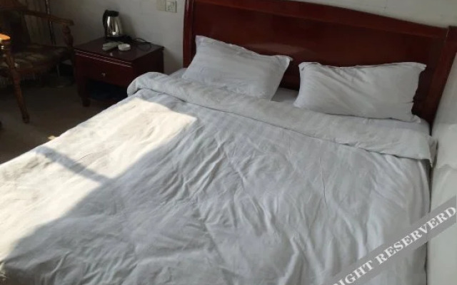 Yunhuang Hostel