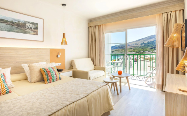 VIVA Cala Mesquida Resort & Spa