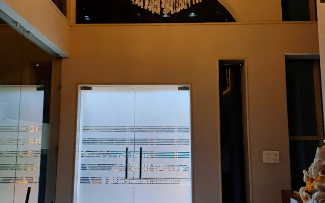 Hotel Cymbal ( sector 31 Gurgaon)