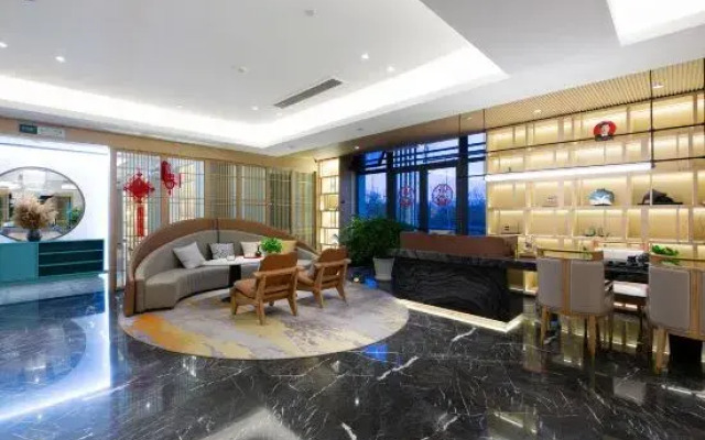 Luyating Garden Hotel (Xiongan New District Rongcheng Gymnasium)