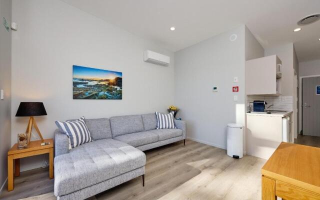 Shearwater Apartments