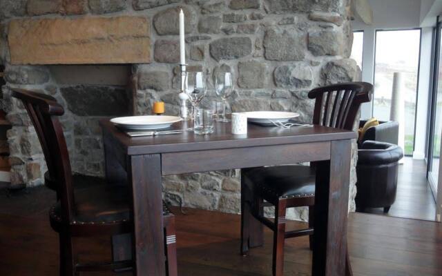 Hillstone Lodge