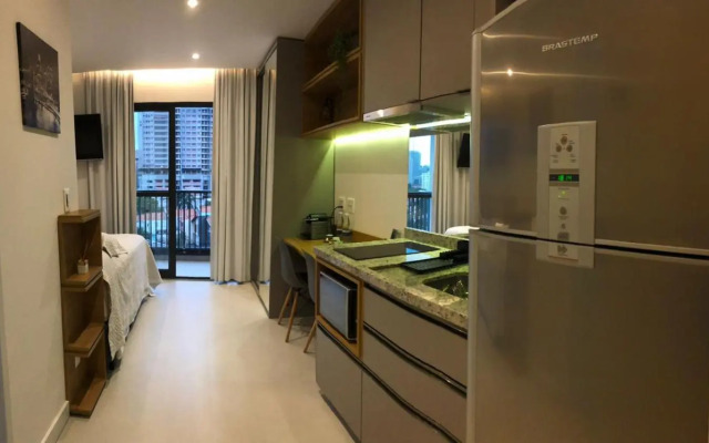 Brooklin Studios I Em frente ao metrô Brooklin