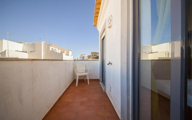 A09 - Super Central Duplex Apartment
