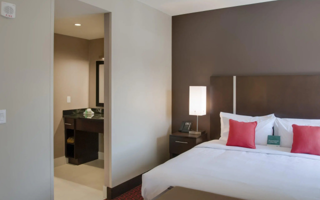 Hampton Inn & Suites Denver Downtown-Convention Center