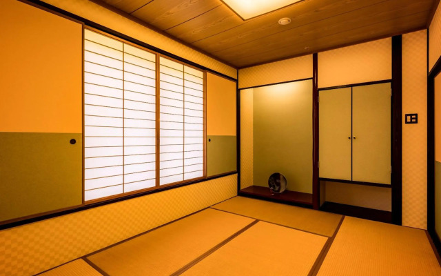 Ooedo Onsen Monogatari Premium Saiki Bekkan