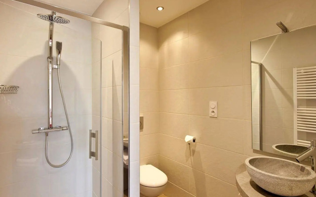 Logis Hostellerie St Germain