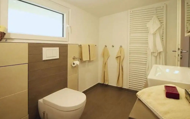 Wamel Modern Retreat