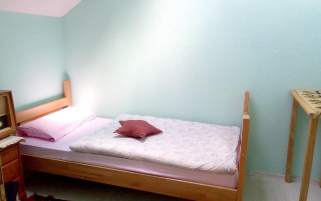 Apartment With 3 Bedrooms in Bihać, With Wonderful Mountain View and Enclosed Garden — фото 2