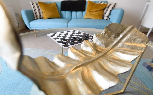 Karah Suites- Longhorn Avenue