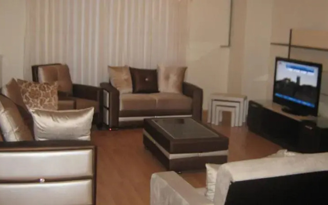 Mall City Residence