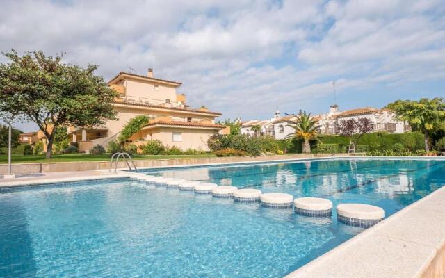Fabulous apartment ideal for families, near the beach