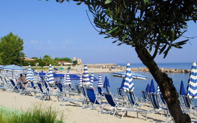 Hotel Villaggio Green Garden Club