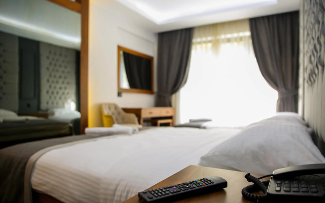 New Gate Hotel