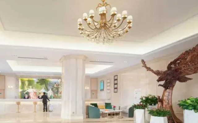 Vienna International Hotel (Yiwu Commodity City)