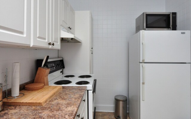 Artistic 1BR in Trendy Plateau by Namastay