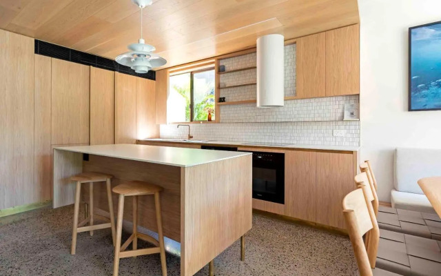 Glen Eden Beach Resort