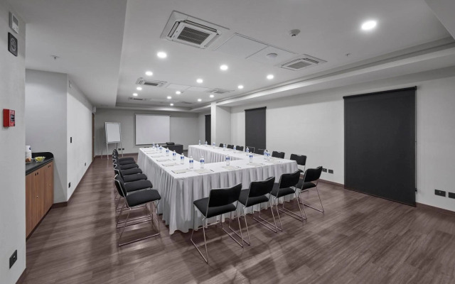City Express by Marriott Monterrey Lindavista