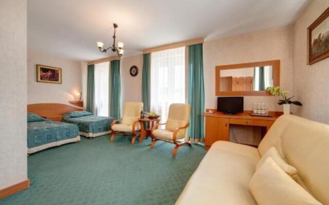 Hotel Henryk