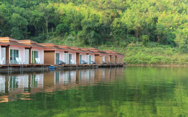 Raya Buri Resort