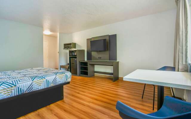 Motel 6 Gresham, OR - Portland