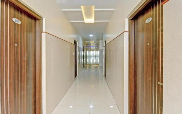 OYO 29405 Leela Paradise