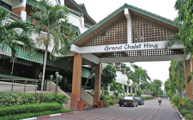 Grand Jomtien Palace Hotel