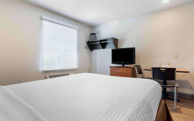 Extended Stay America Select Suites - Montgomery