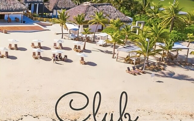 Cana Rock 108 Acceso Directo Piscina Punta Cana