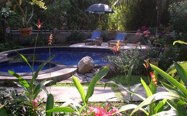 Saraswati Holiday House