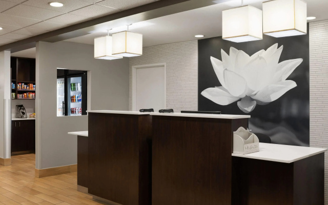 La Quinta Inn & Suites by Wyndham Spokane Valley