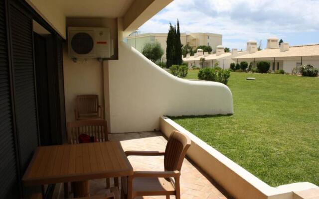 Apartamento T1 - Praia Senhora da Rocha