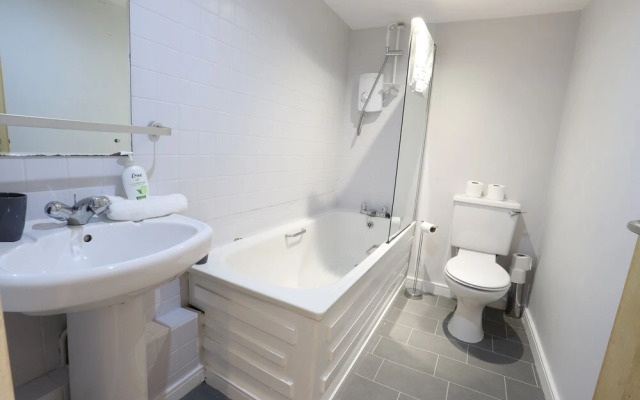Liverpool Comfort 2 Bed Apartment