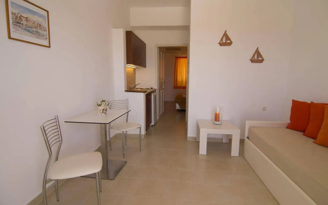Frida Apartments