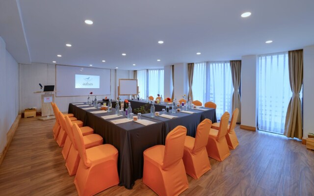 Aabas Pokhara by Barahi Hospitality