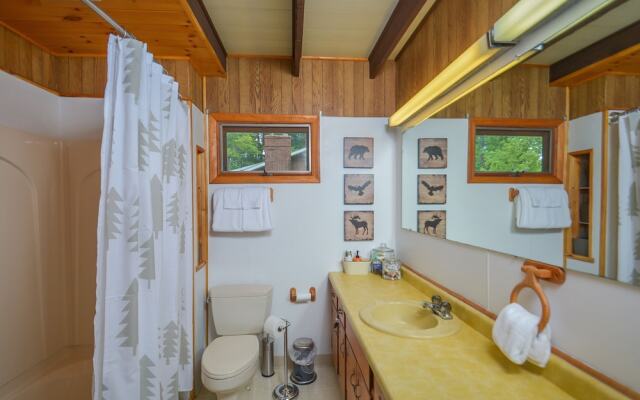 Fox Den 3 Bedroom House