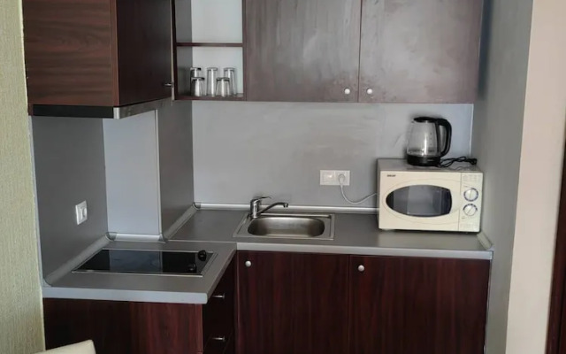 Cosy Mountain View Apartment - 200mbps Wi-fi!