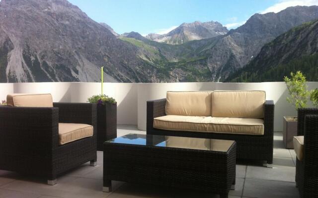 Hotel Streiff Superior – Guest Rooms – Arosa