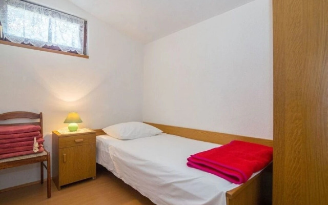 Dane - 30m From the sea - A2