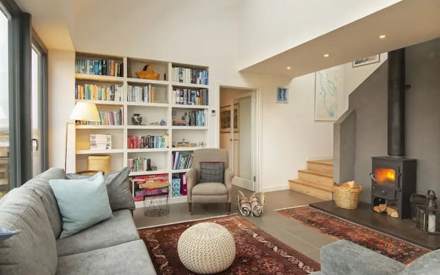 Solas, Ormiscaig, Luxury Coastal Retreat