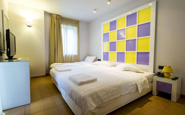 Hotel Amfithea