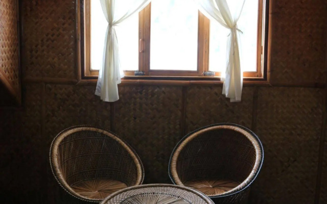 Nigi Nigi Too Beach Resort