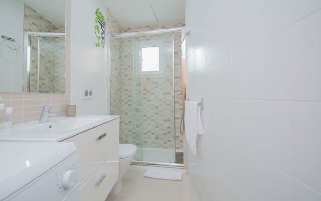 EnjoyGranada GRAN VIA 2B & Parking Opcional