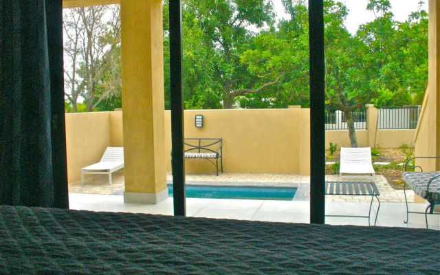 Small Wonder Guest Villa With Private Pool