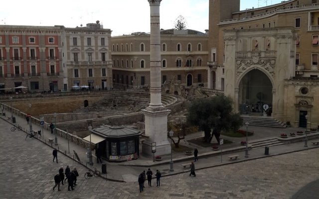 Piazza Sant'Oronzo Civico 40